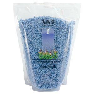 Освежаващи и дезодориращи соли за педикюр SNB Refreshing Deo Foot Bath 500g