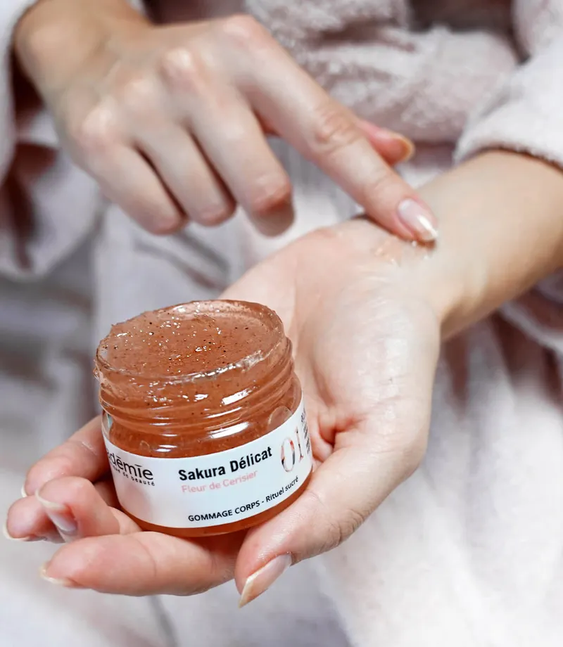 Захарен пилинг за тяло Académie Spa Sakura Delicat 60 мл — снимка 3