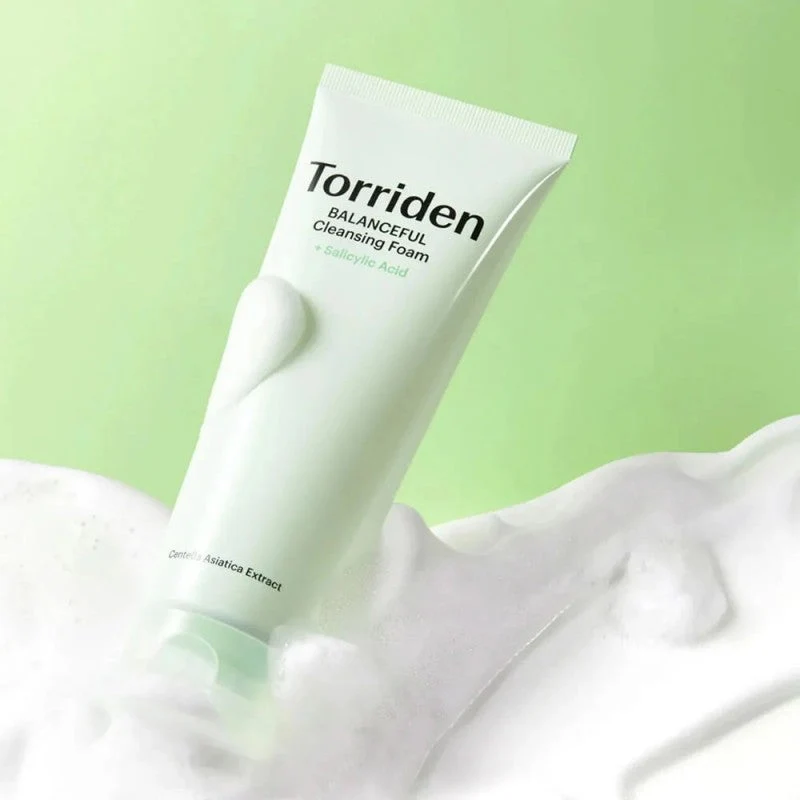 Почистваща пяна за разширени пори Torriden Balanceful Pore Cleansing Foam 150ml — снимка 3