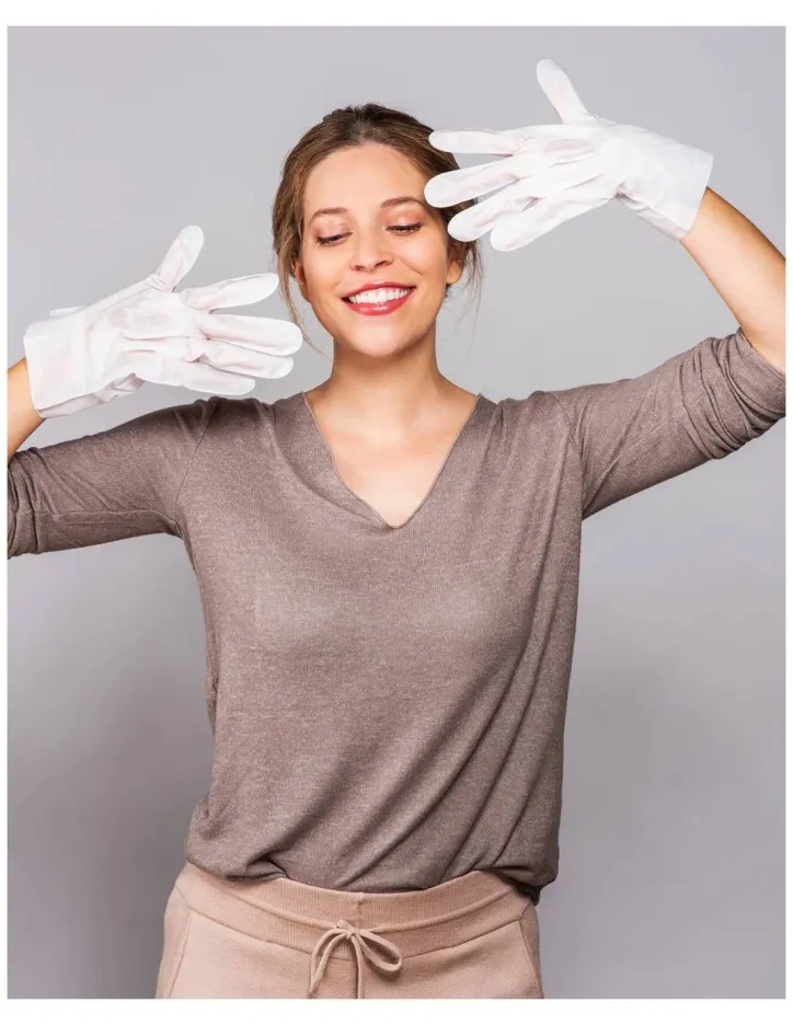 Iroha Nourishing Gloves Mask for Hands - Argan — 3