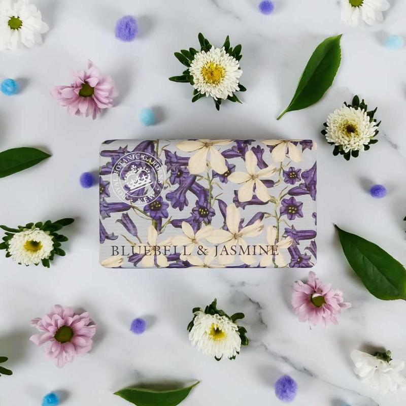 The English Soap Company Bluebell and Jasmine Soap 240g — 2