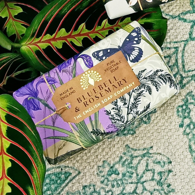 The English Soap Company Anniversary Bluebell and Rosemary Soap 200g — 2