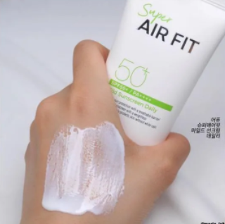 A'Pieu Super Air Fit Mild Sunscreen Daily SPF50 + / PA ++++ 50ml — 3