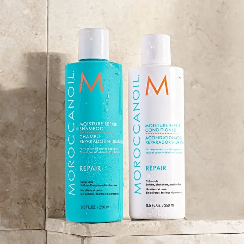 Възстановяващ сет Moroccanoil Moisture Repair Shampoo + Conditioner 2X250ml — снимка 4