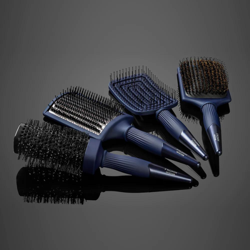 FROMM Intuition Flexer Vent Brush - Blue — 4