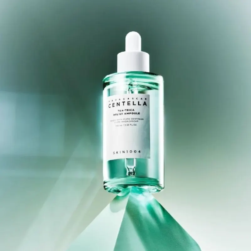 Успокояваща ампула с чаено дърво и центела за акнеична кожа SKIN1004 Tea-Trica Relief Ampoule 50 ml — снимка 3