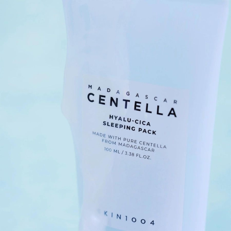 Нощна гел маска с центела и мелатонин SKIN1004 Hyalu-Cica Sleeping Pack 100 ml — снимка 2