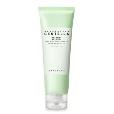 Почистваща пяна с BHA и чаено дърво за акне SKIN1004 Tea-Trica BHA Foam 125 ml