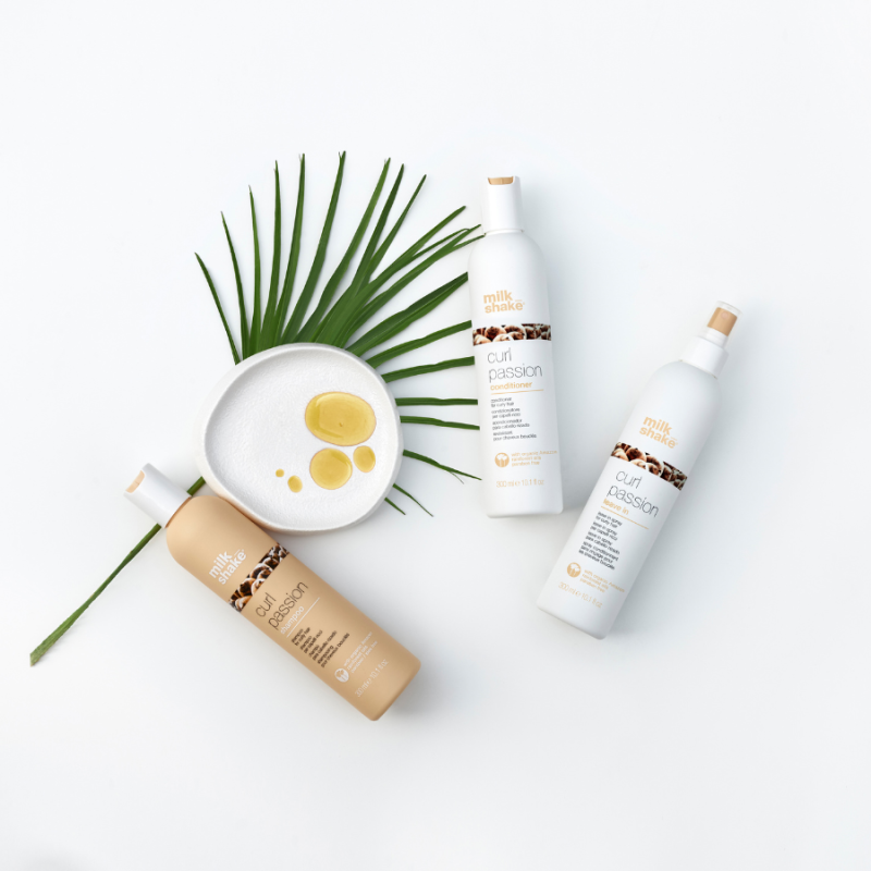 Шампоан за къдрава коса Milkshake Curl Passion Shampoo 300ml — изглед 2