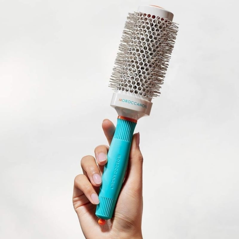 Кръгла керамична четка с йони 45mm Moroccanoil Round Ceramic 45mm Round Brush — изглед 3
