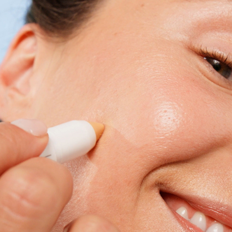 Тониран стик срещу тъмни петна Lierac Protocols Anti-Dark Spot Protocol The Tinted Stick SPF50 2,7 g — изглед 4