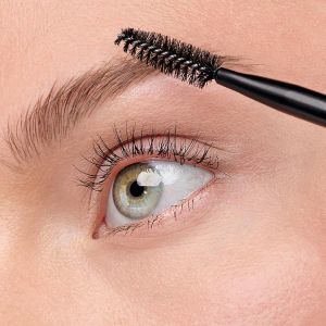 Двойна четка за вежди Catrice Duo Eyebrow Defining Brush 