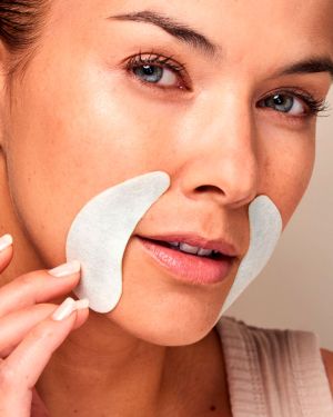 Хидрогел пач маска срещу мимически и назолабиални бръчки Iroha Anti-Age Hydrogel Patches - Collagen - Eyes and Lips